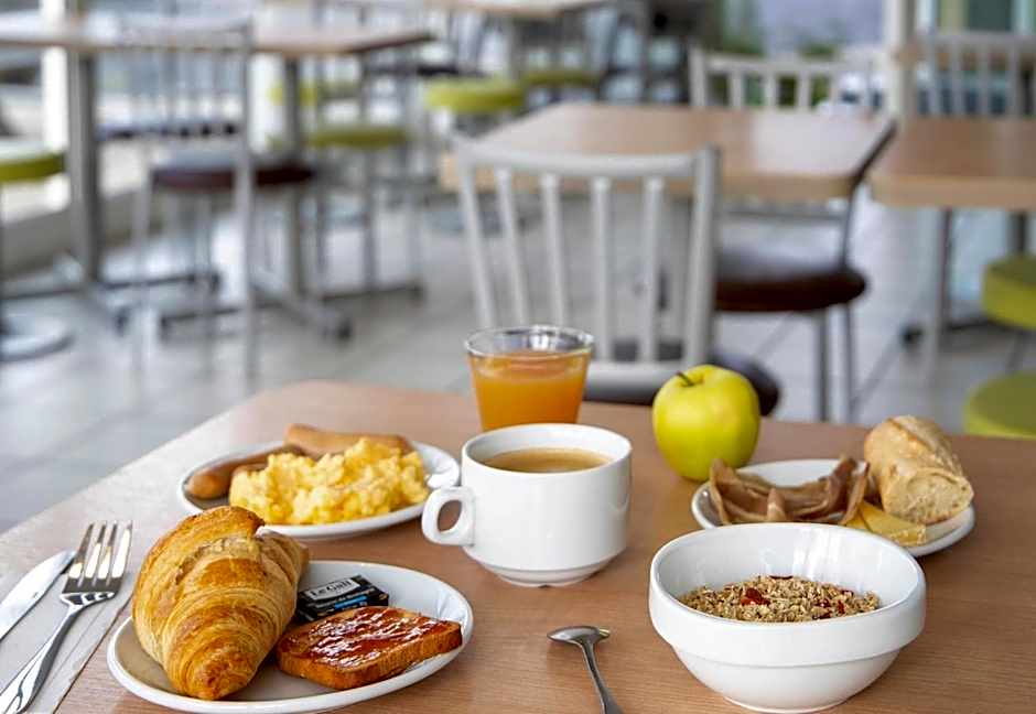 B&B HOTEL Montluçon Saint-Victor