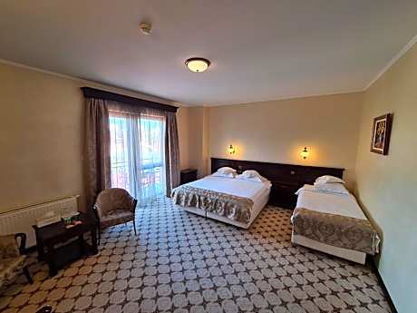 Triple Room with Balcony