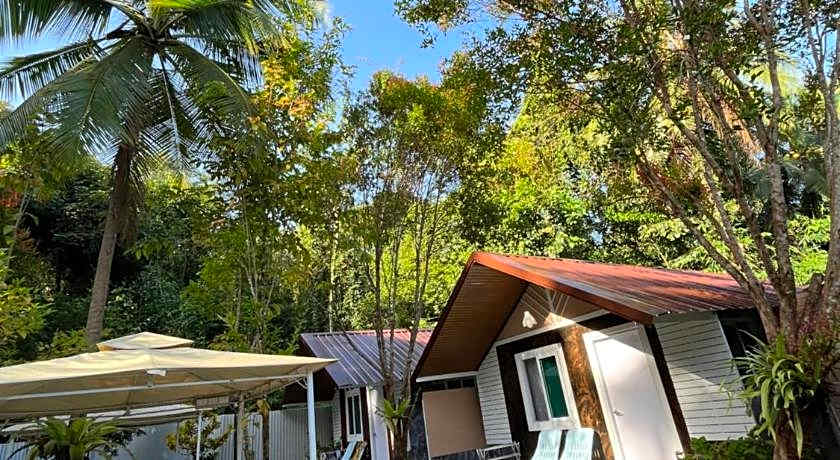 Kama Siri Koh Kood