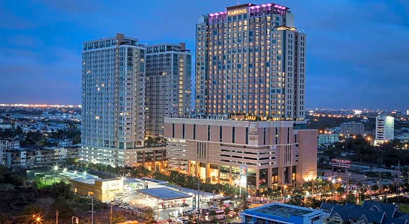 The Grand Fourwings Convention hotel (SHA Plus)