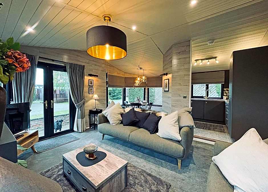Hollybrook Lodges