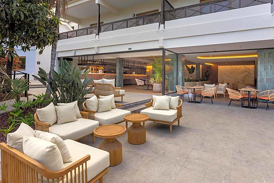 Radisson Resort & Residences Tenerife - Adults Only