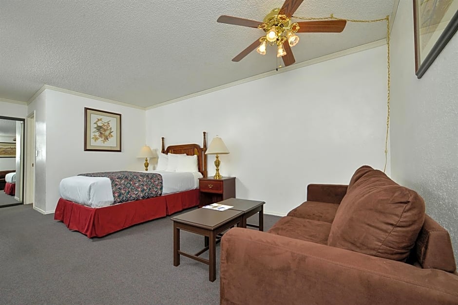 Americas Best Value Inn and Suites Lancaster