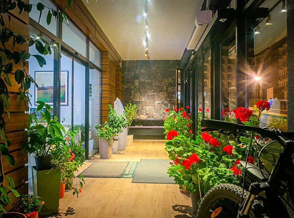 Orbi Palace Hotel Official