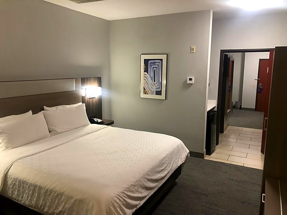 Holiday Inn Express Hotel & Suites Woodward Hwy 270 By IHG