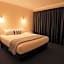 Kauri Court Motel and Apartments