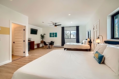 Uplift Inn