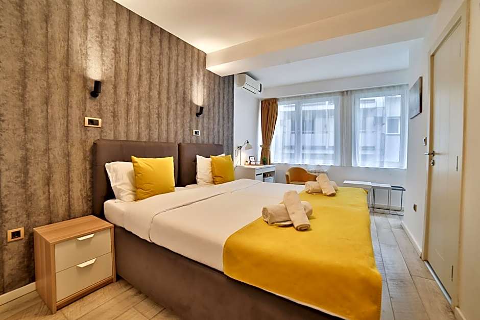 Garni House 46 Plus