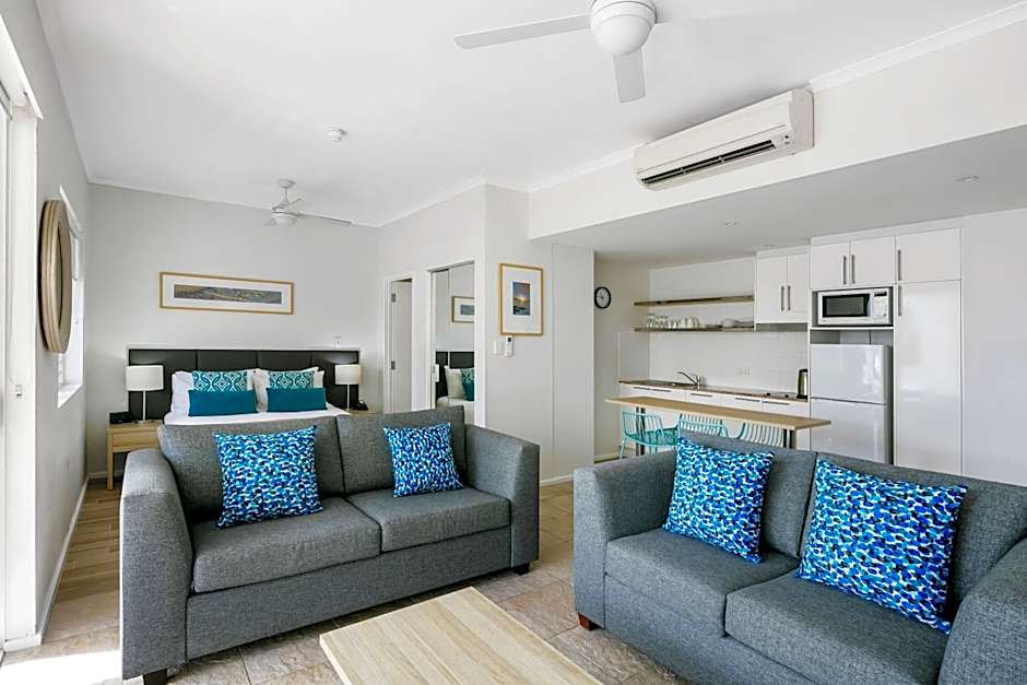 Mantra PortSea Port Douglas