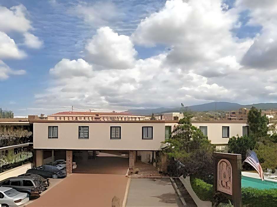 Inn of the Governors