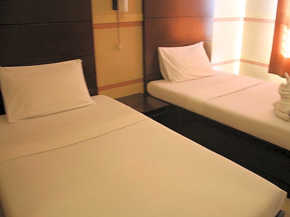 Sampaguita Suites JRG