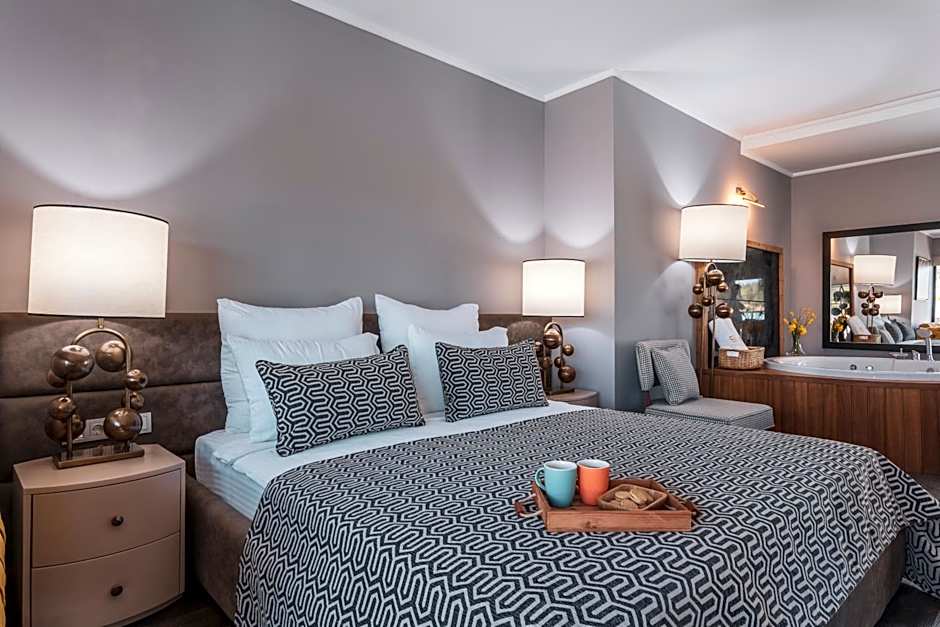 Orka Cove Hotel Penthouse & Suites Adults Only