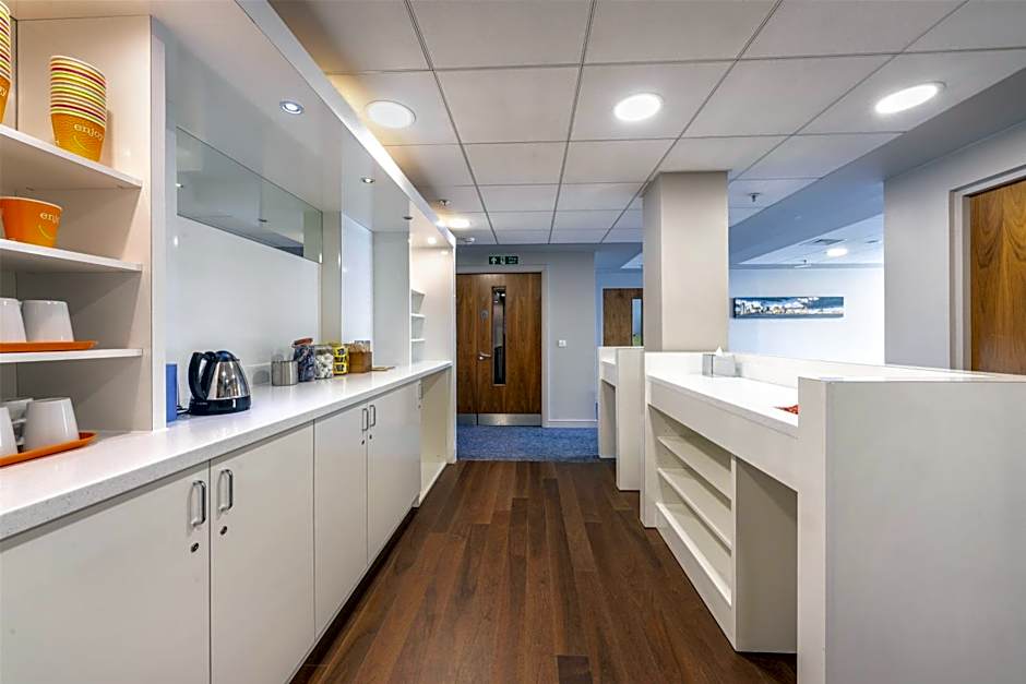 Hampton By Hilton Liverpool John Lennon Airport