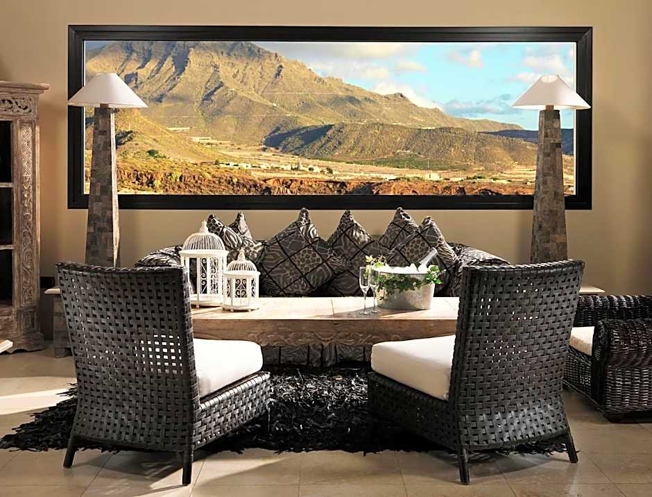 Royal Garden Villas & Spa, Luxury Hotel