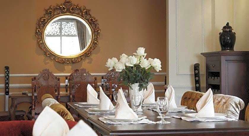 Dhavara Boutique Hotel