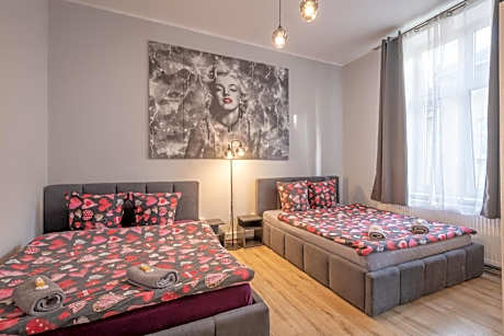 Superior Family Room