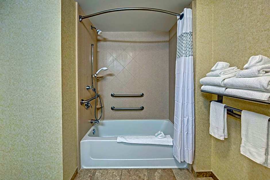 Hampton Inn By Hilton & Suites Stuart - North