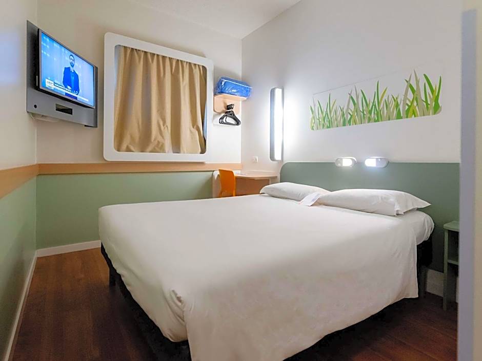 Ibis Budget Blumenau