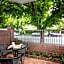 Adelaide Inn