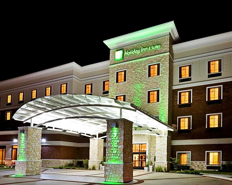 Holiday Inn and Suites McKinney - Allen By IHG