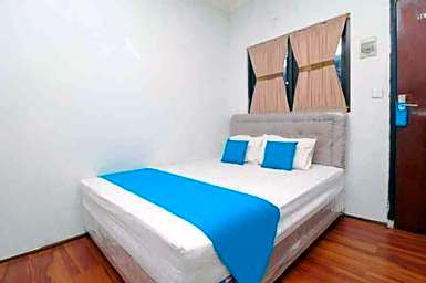 OYO 91266 Markoni 18 Guest House