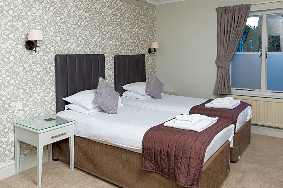 The Dog & Bear Hotel