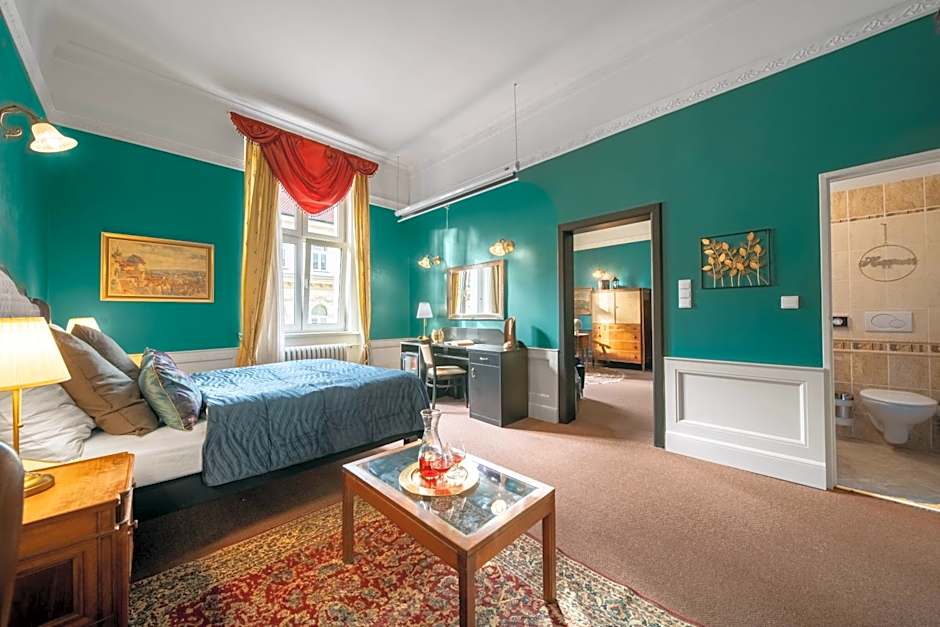 Hotel Praga 1885 by Wagnerstays