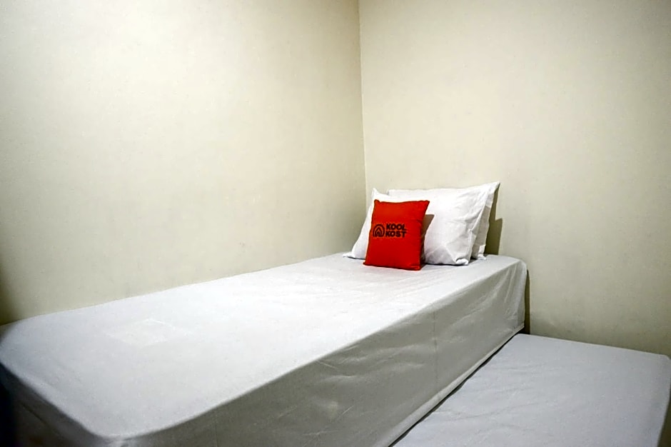 KoolKost near Kawasan Simpang Lima Semarang