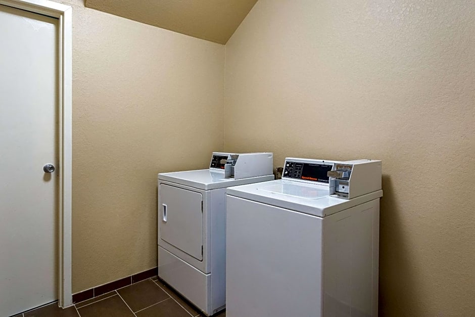Comfort Inn & Suites Baton Rouge Airport