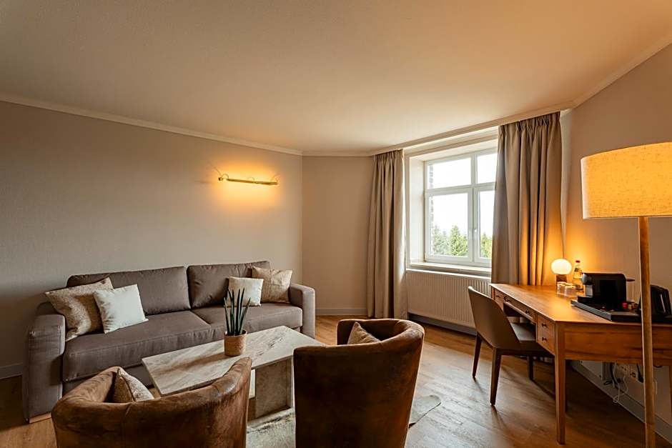 Naturhotel Sachsenbaude Oberwiesenthal - Indoor-Pool & Outdoor-Whirlpool