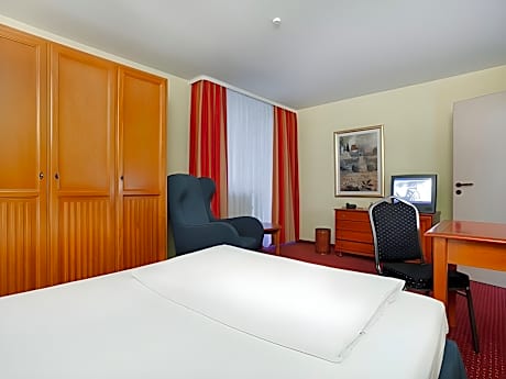 Superior Single Room
