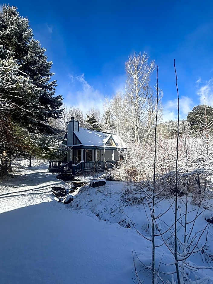 Apple Orchard Inn