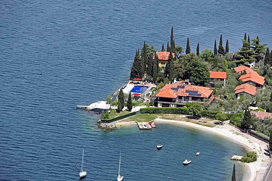 Hotel Sailing Center