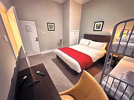 Family Room with Bunk Bed