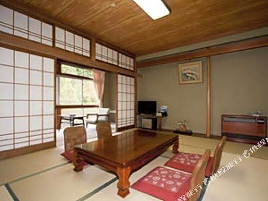 Saito Ryokan
