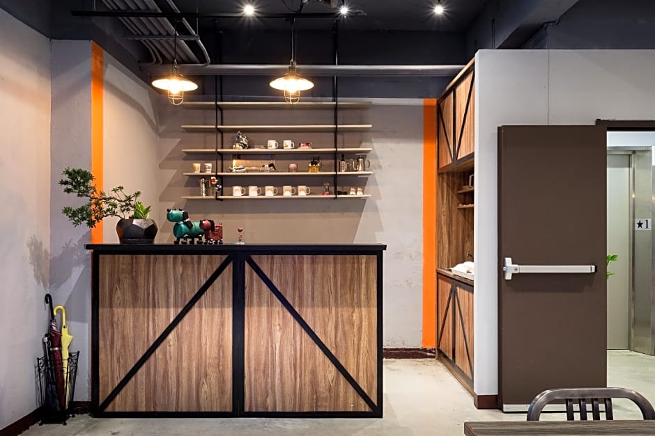 Taipei Travelers International Hostel