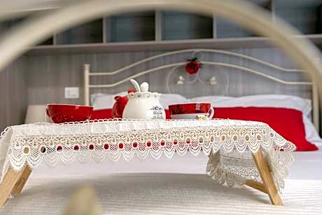 Flower's House 24 - Central Apartment - Molfetta