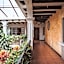 El Carmen Hotel