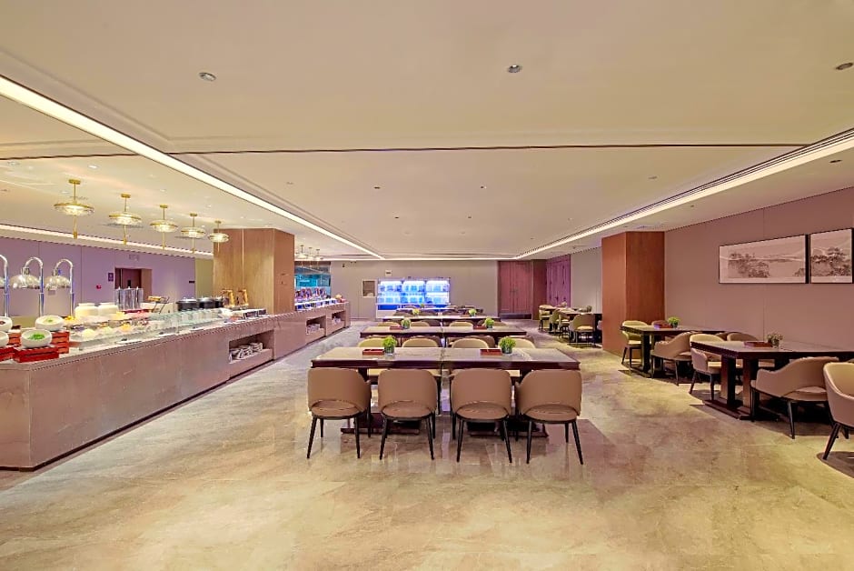 Echeng Hotel Hebi Qi County