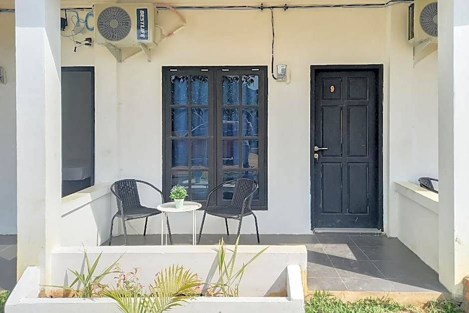 RedDoorz Syariah near Jamtos Lorong Hamba