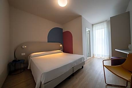 Double or Twin Room with Balcony