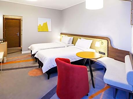 Superior Room with Two Twin Beds