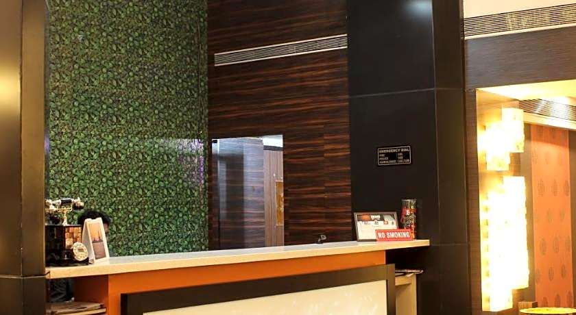 Hotel Gateway Grandeur