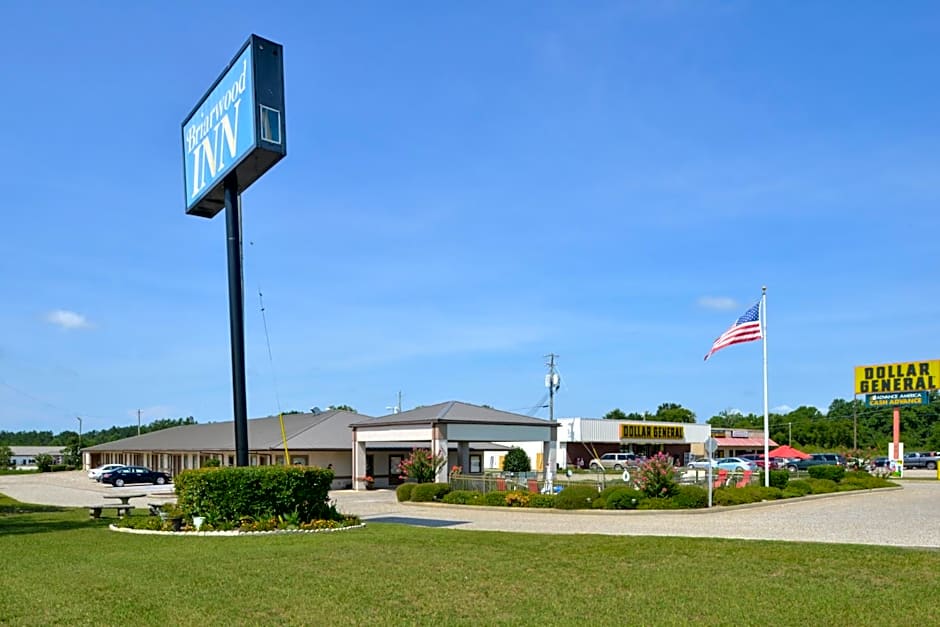 Briarwood Inn Of Geneva