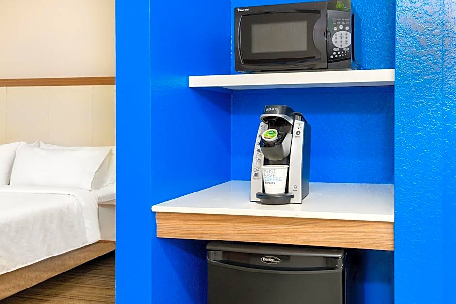 Holiday Inn Express Hotel & Suites Bonita Springs By IHG