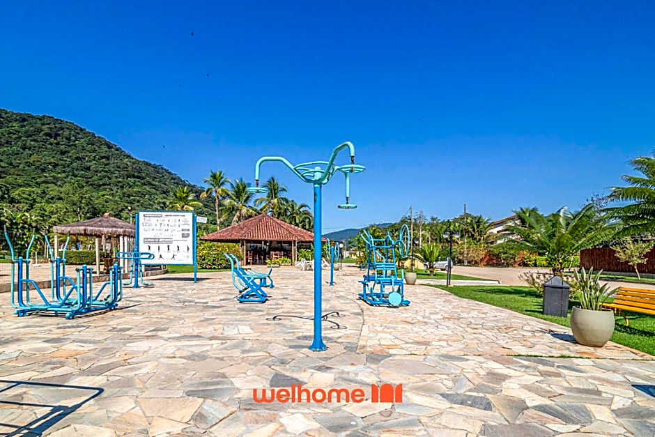 Casa em Ubatuba com área gourmet e acesso a rio