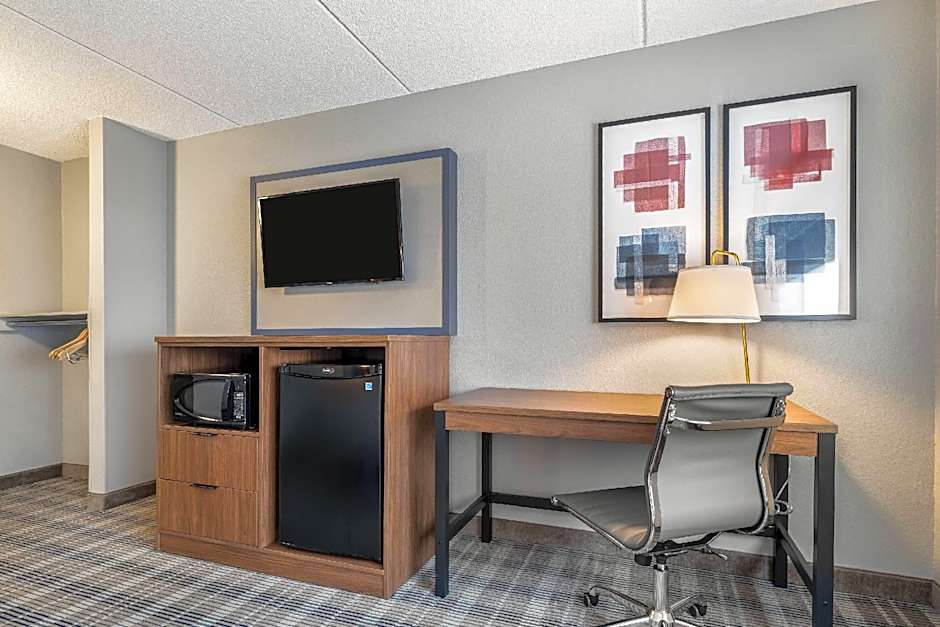 AmericInn by Wyndham Mounds View Minneapolis