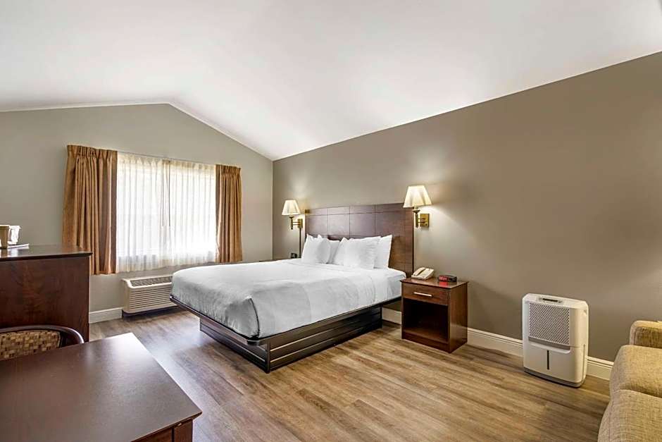 Quality Inn Conference Center At Citrus Hills