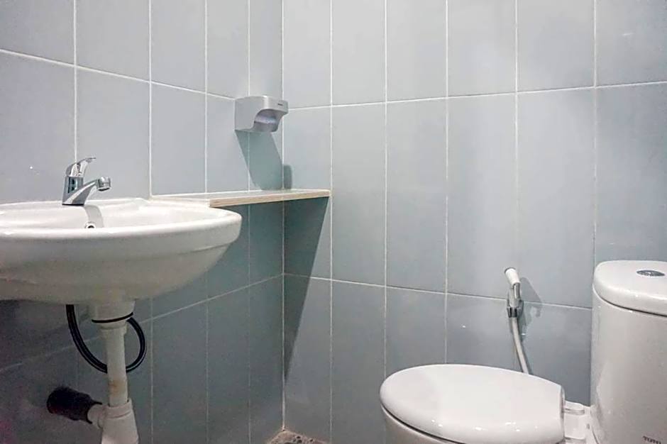 RedDoorz Plus @ Kalpataru