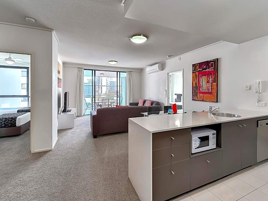 SKD Suites